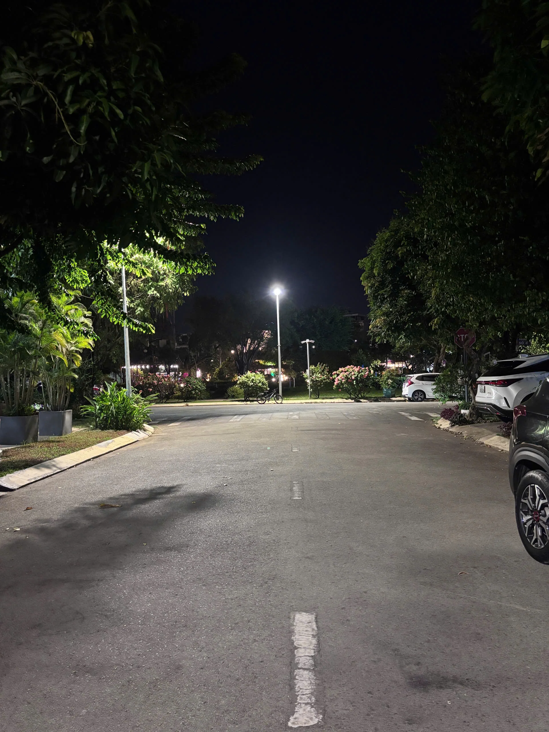 Biệt Thự Liền Kề 8x17 - Hướng Nam - Ảnh 42