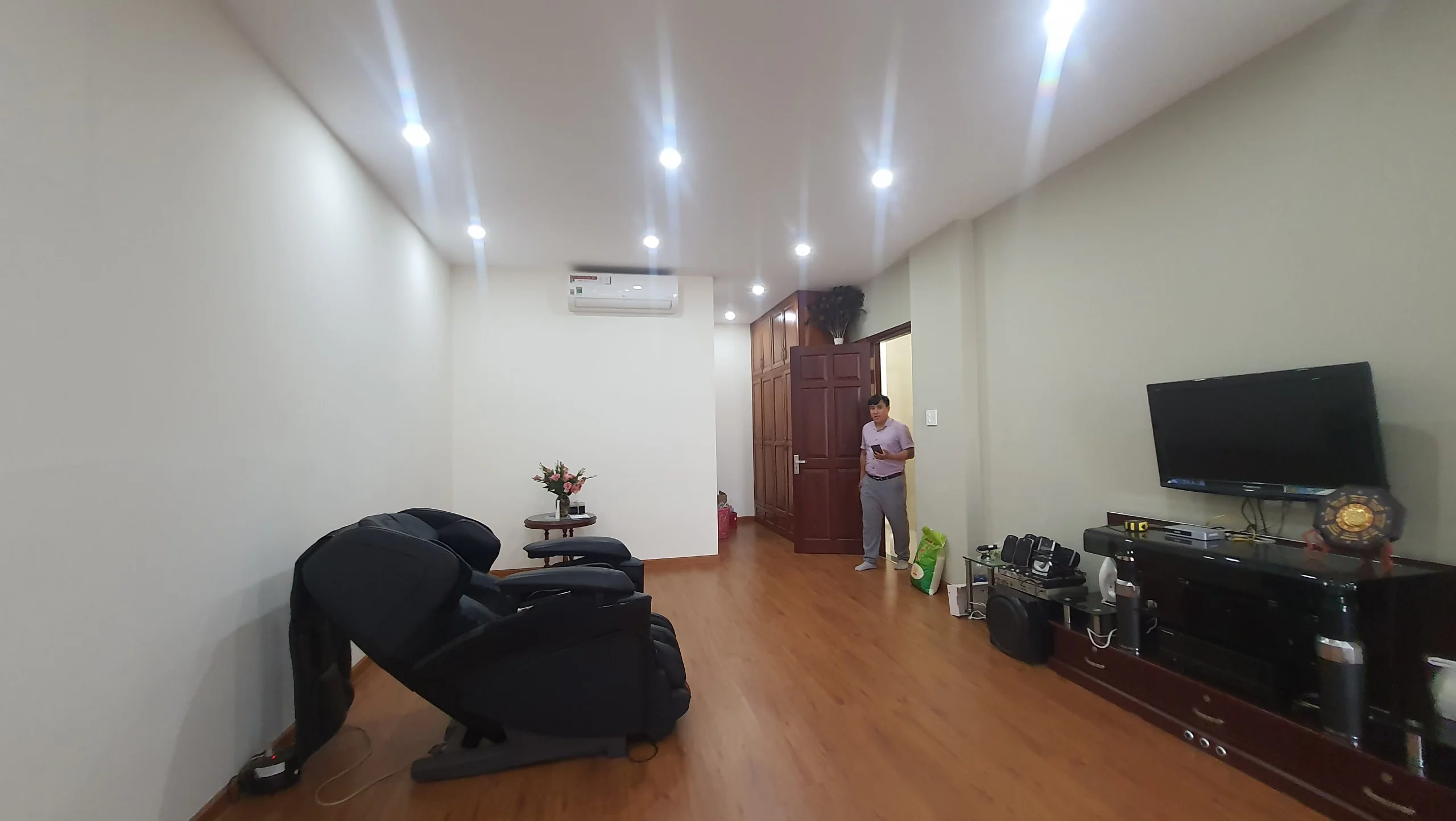 Biệt Thự Đơn Lập 13x25 - Ảnh 13
