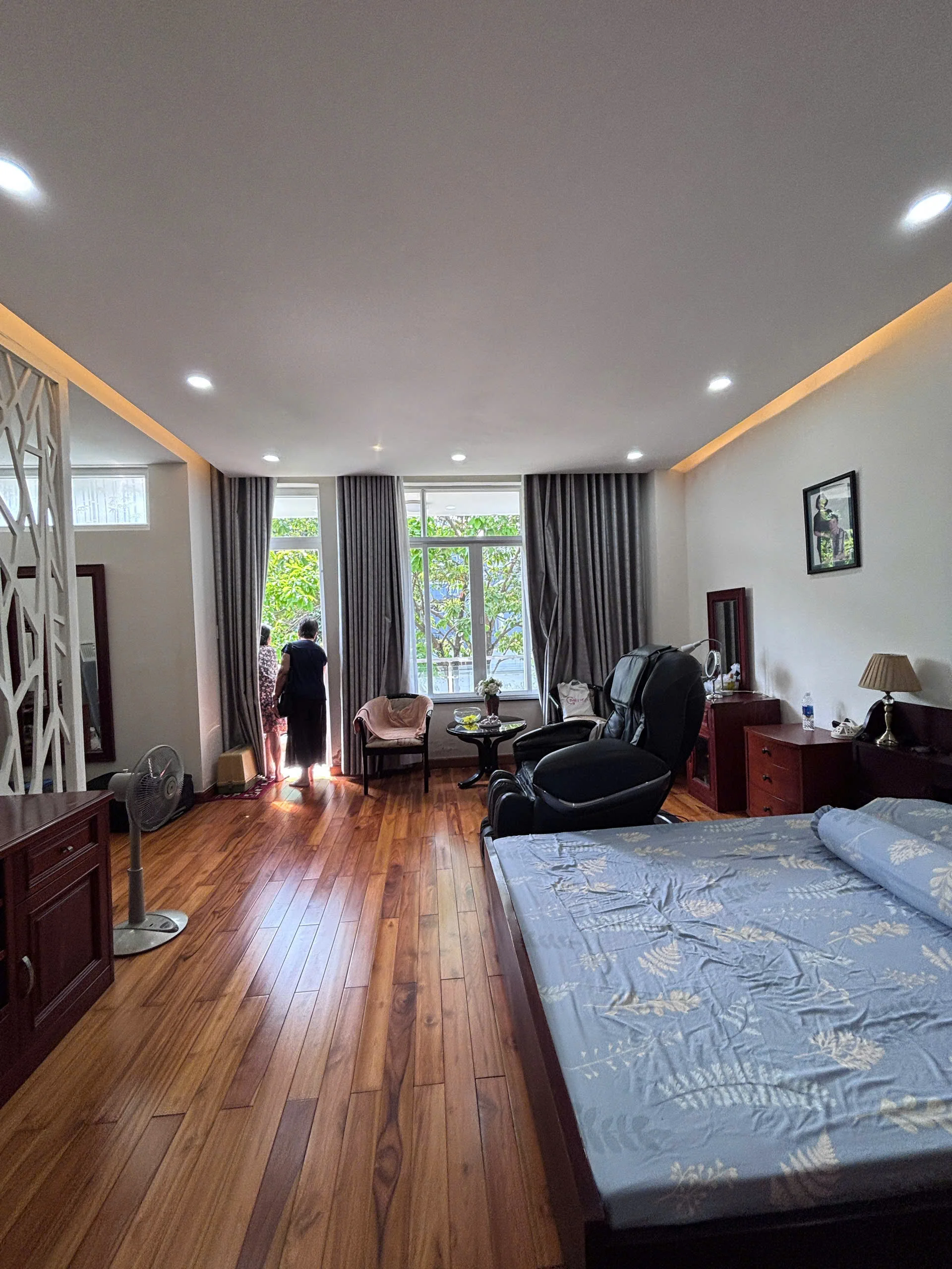 Biệt Thự Liền Kề 8x20 - Full Nội Thất - Ảnh 11